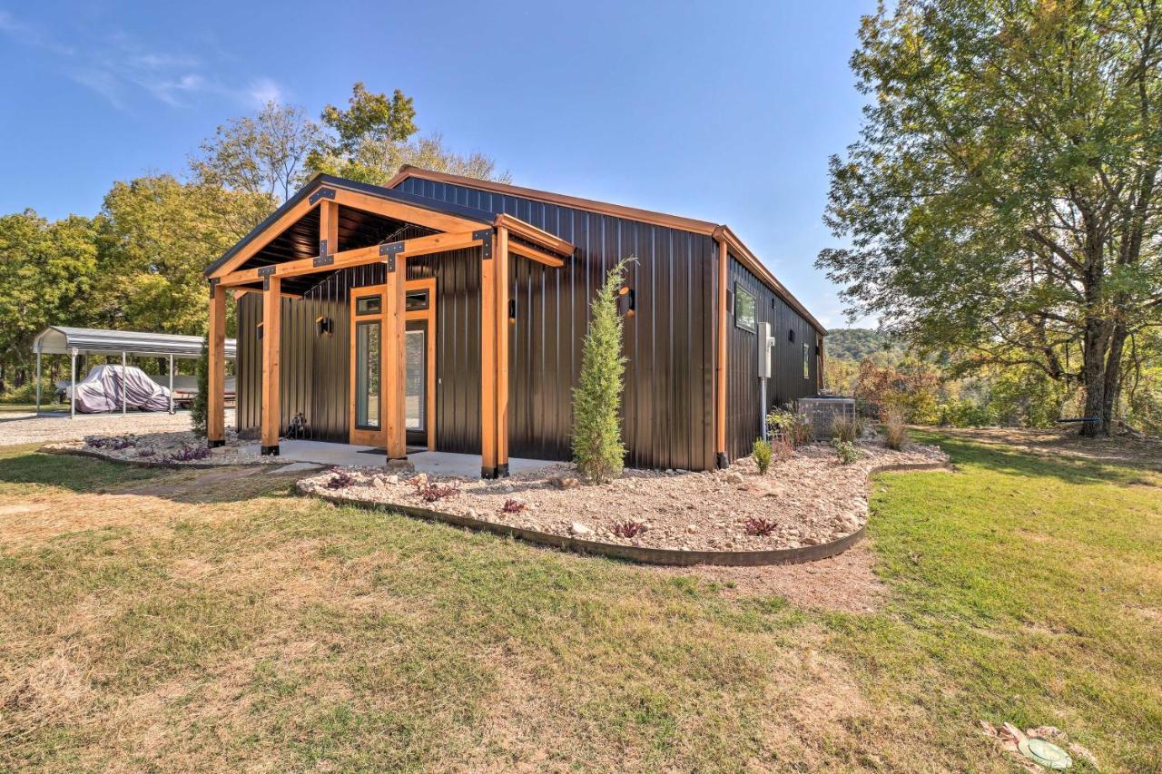 Modern Norfork House With Patio On White River! Bagian luar foto